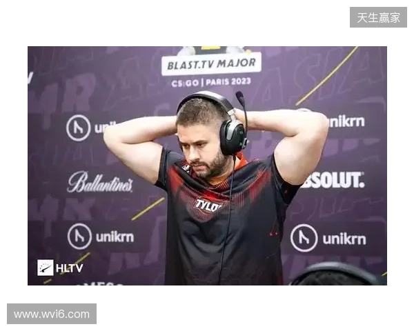 希勒评英超23轮最佳阵容:姆伯莫领衔,格伊、埃斯特旺在列 希勒评英超23轮最佳阵容:姆伯莫领衔,格伊、埃斯特旺在列