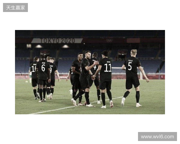 记者：曼联将同步推进新帅遴选，若卡里克战绩出色也会成为候选